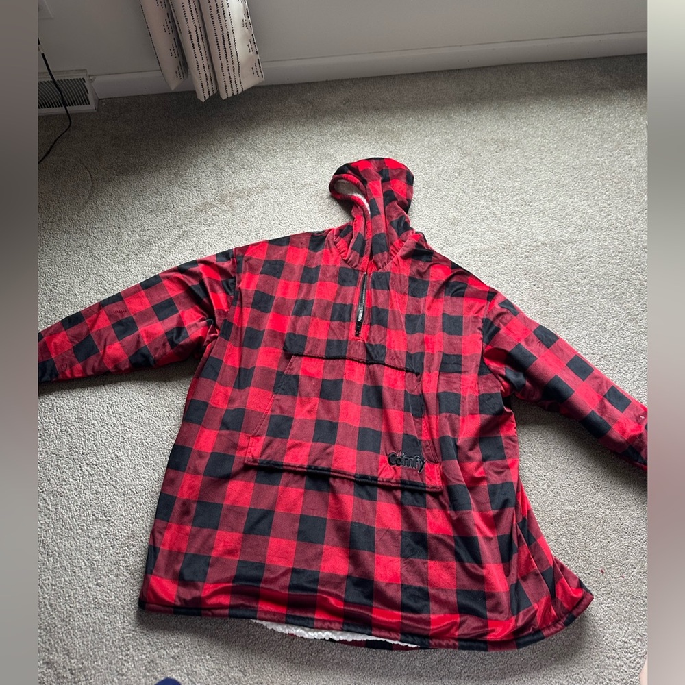 The comfy blanket sweatshirt